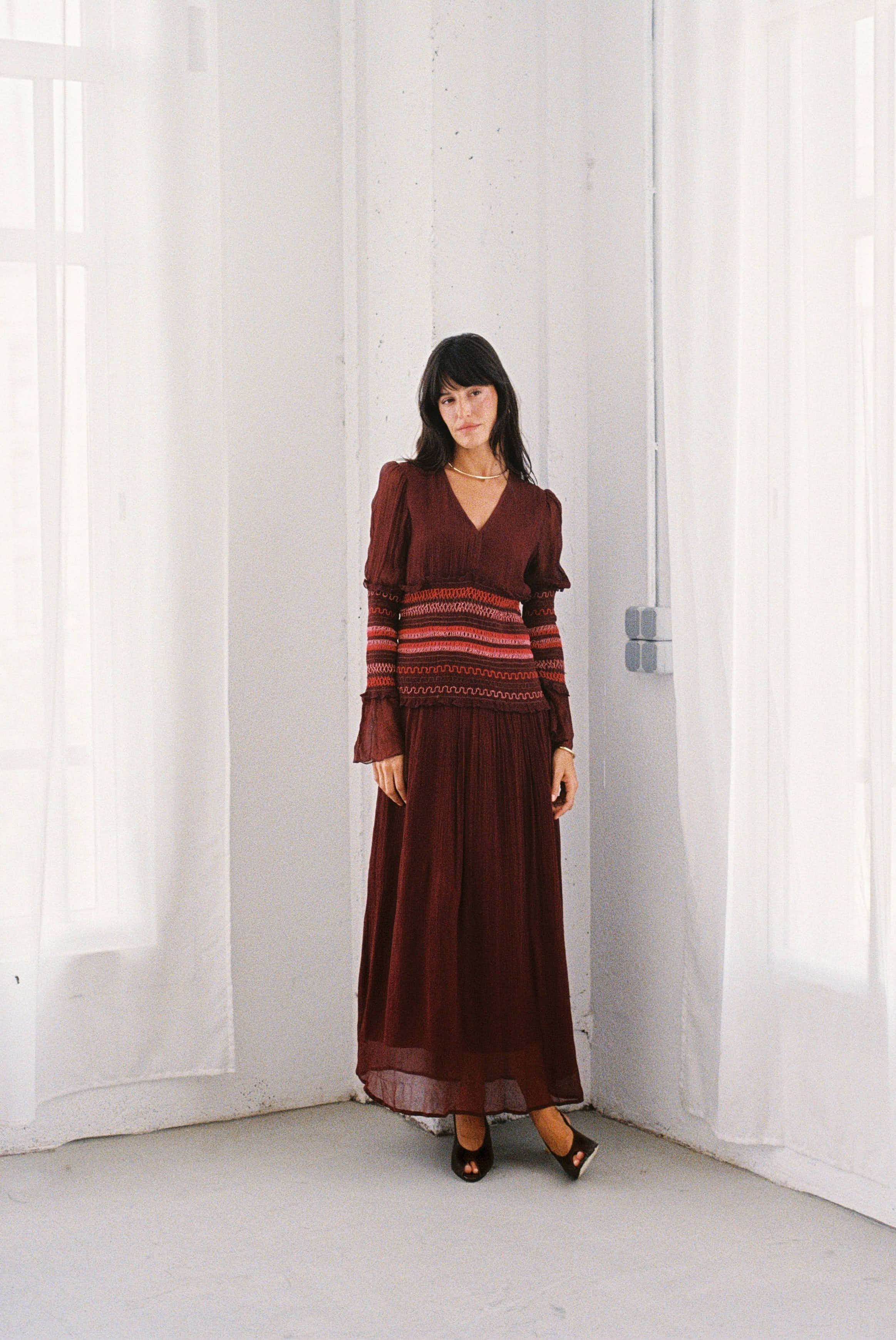 VESTIDO NIDO VINO