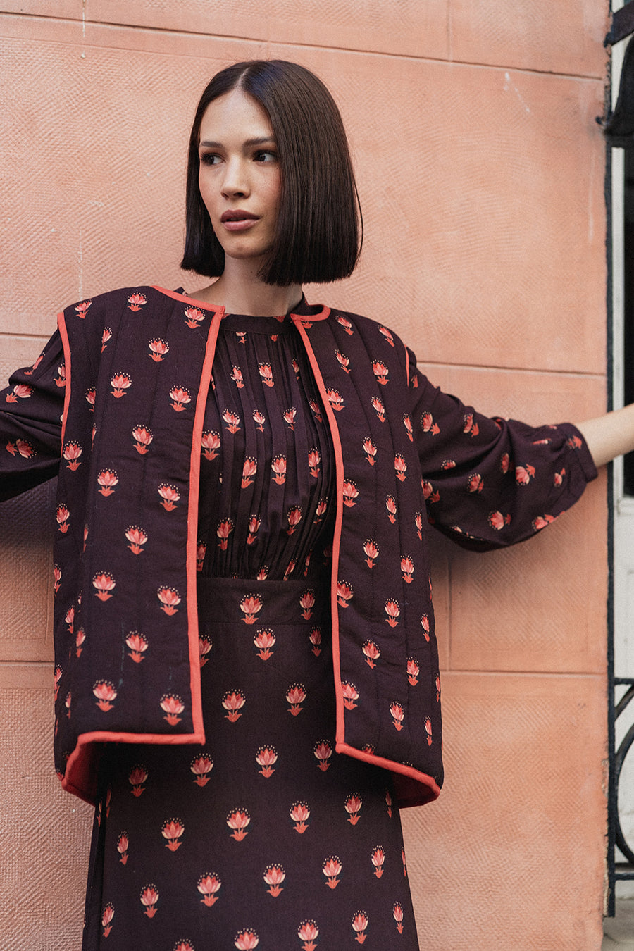 CHALECO REVERSIBLE MARRÓN & NARANJA