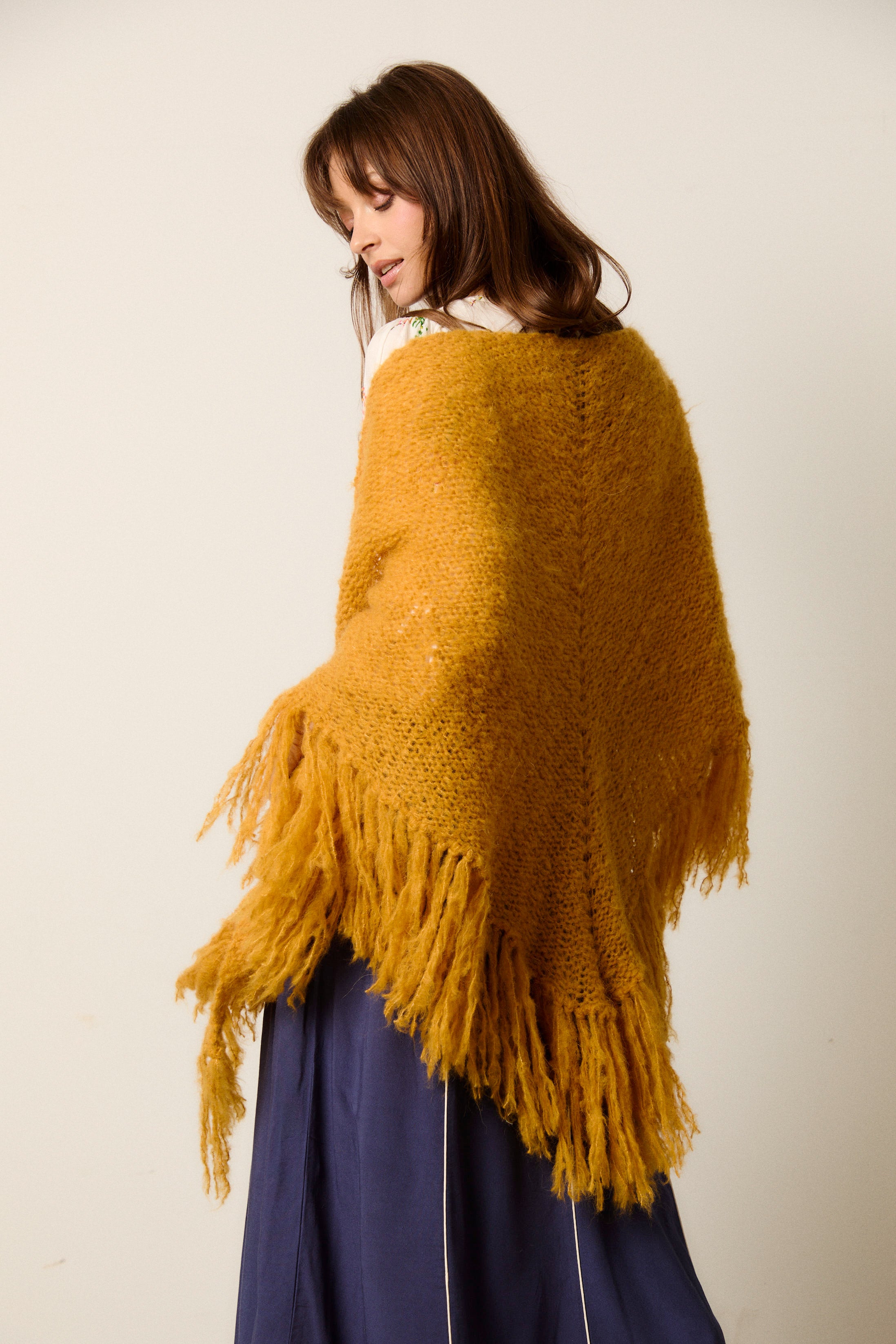 CHAL ALPACA MOSTAZA