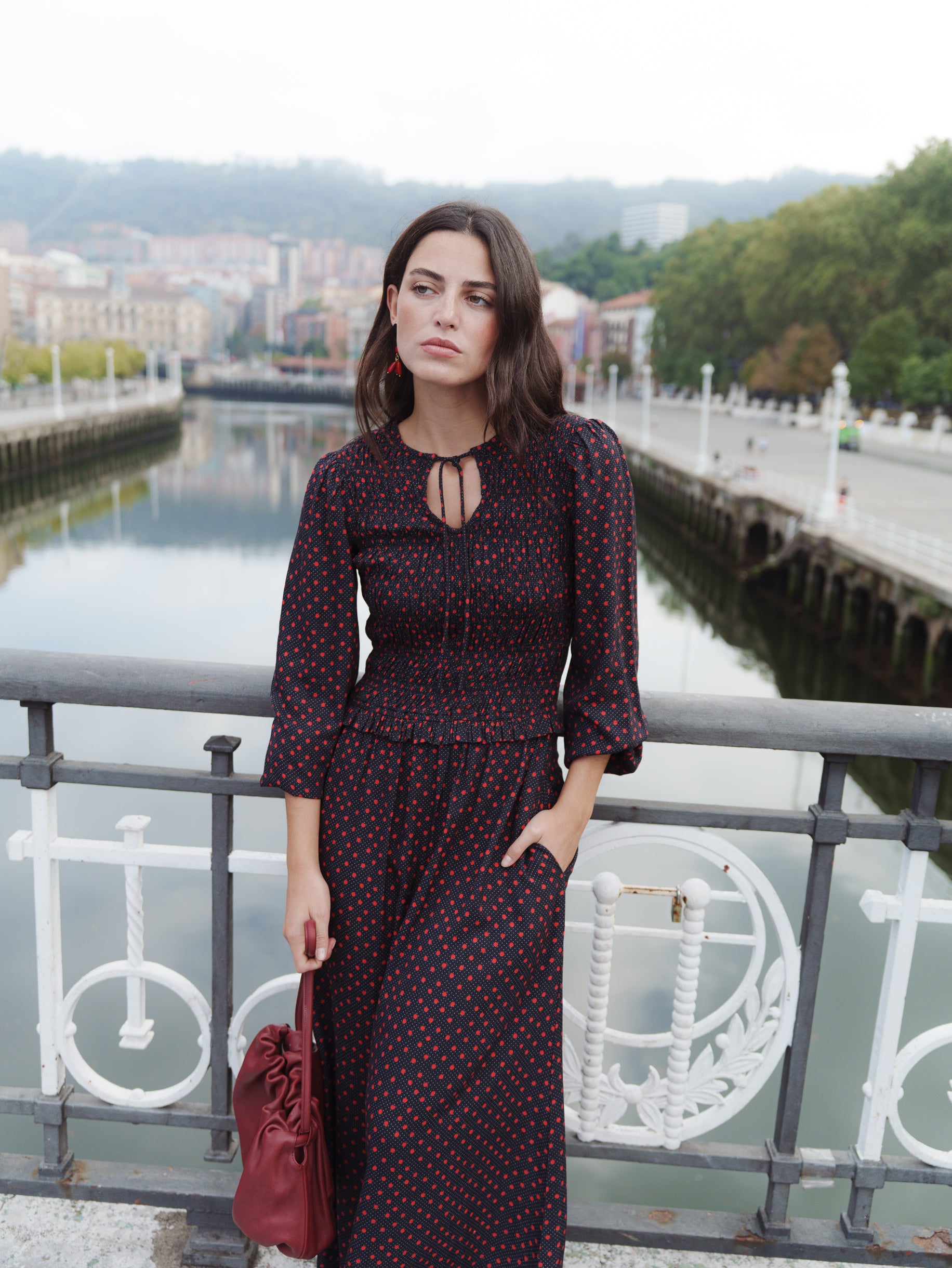 VESTIDO TULIPAN NEGRO