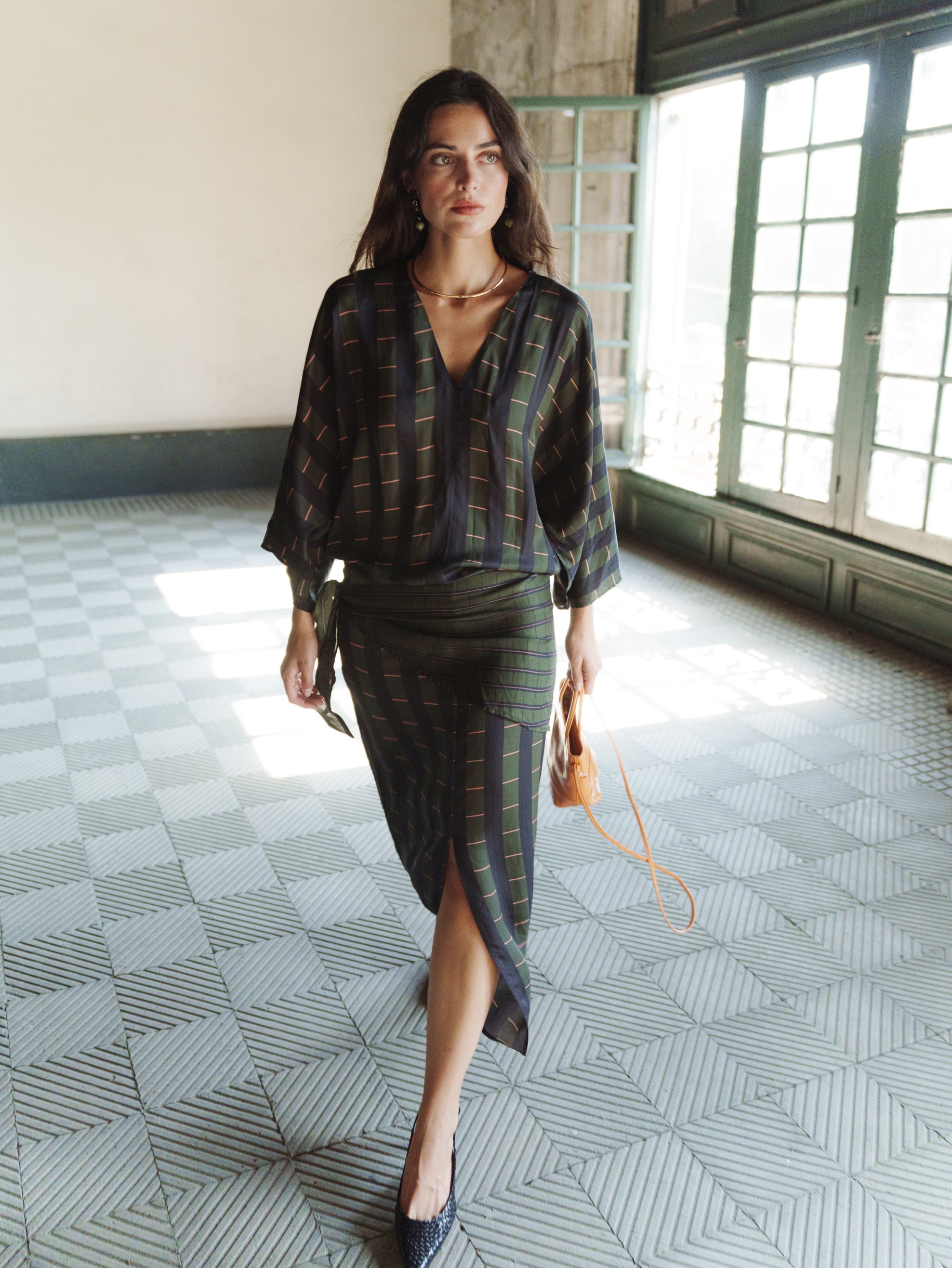 VESTIDO COCKTAIL VERDE