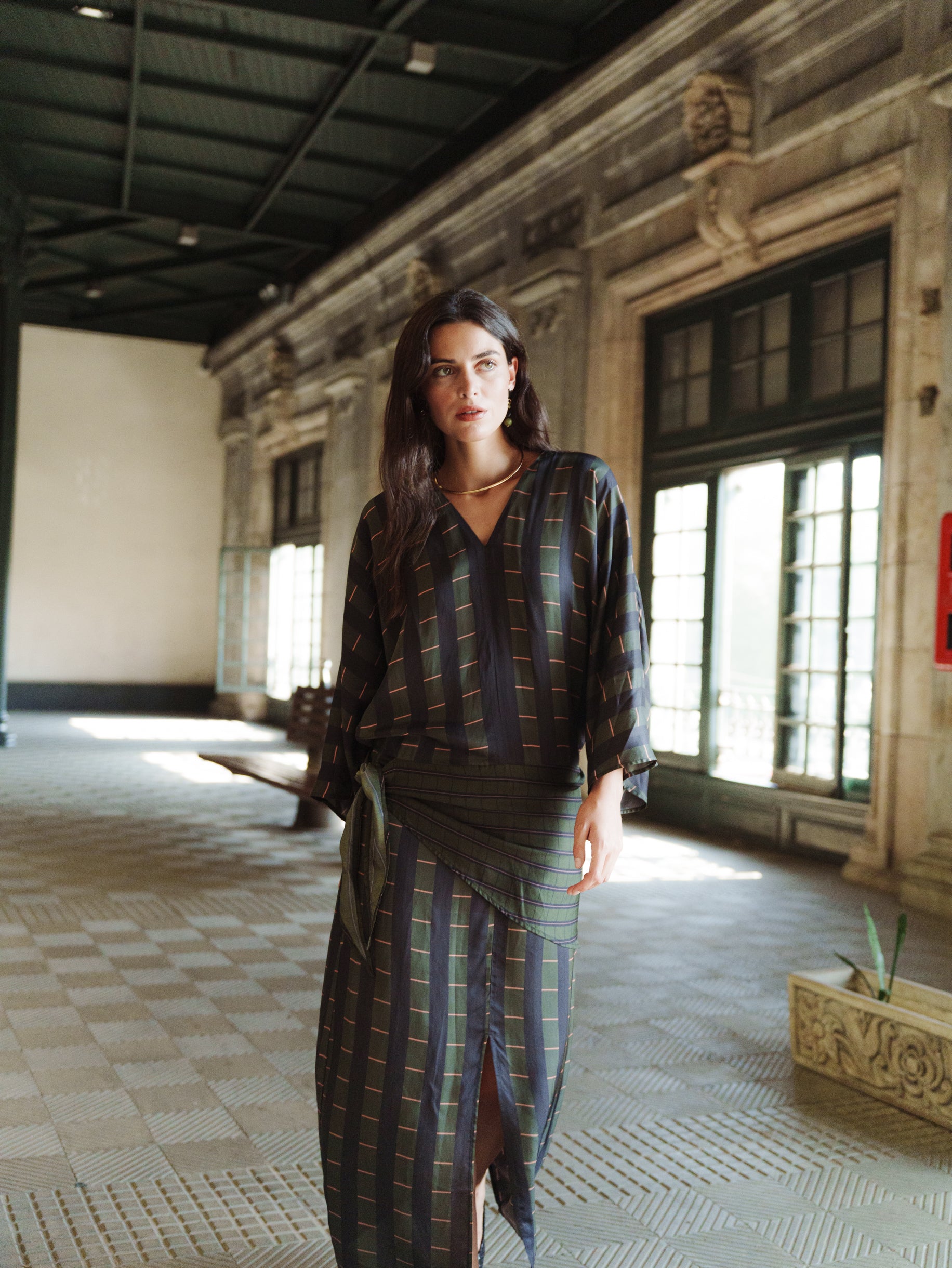 VESTIDO COCKTAIL VERDE