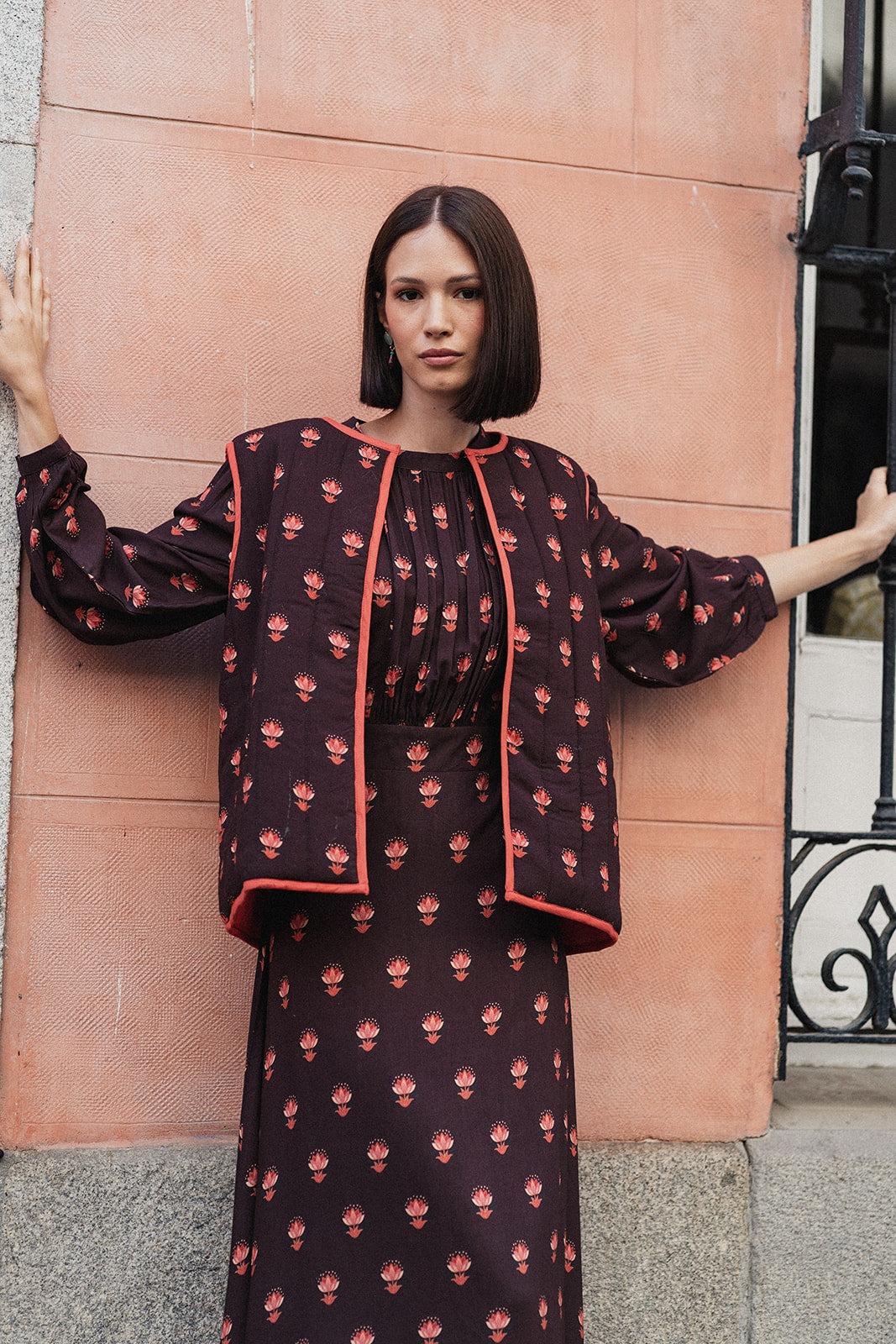 CHALECO REVERSIBLE MARRÓN & NARANJA