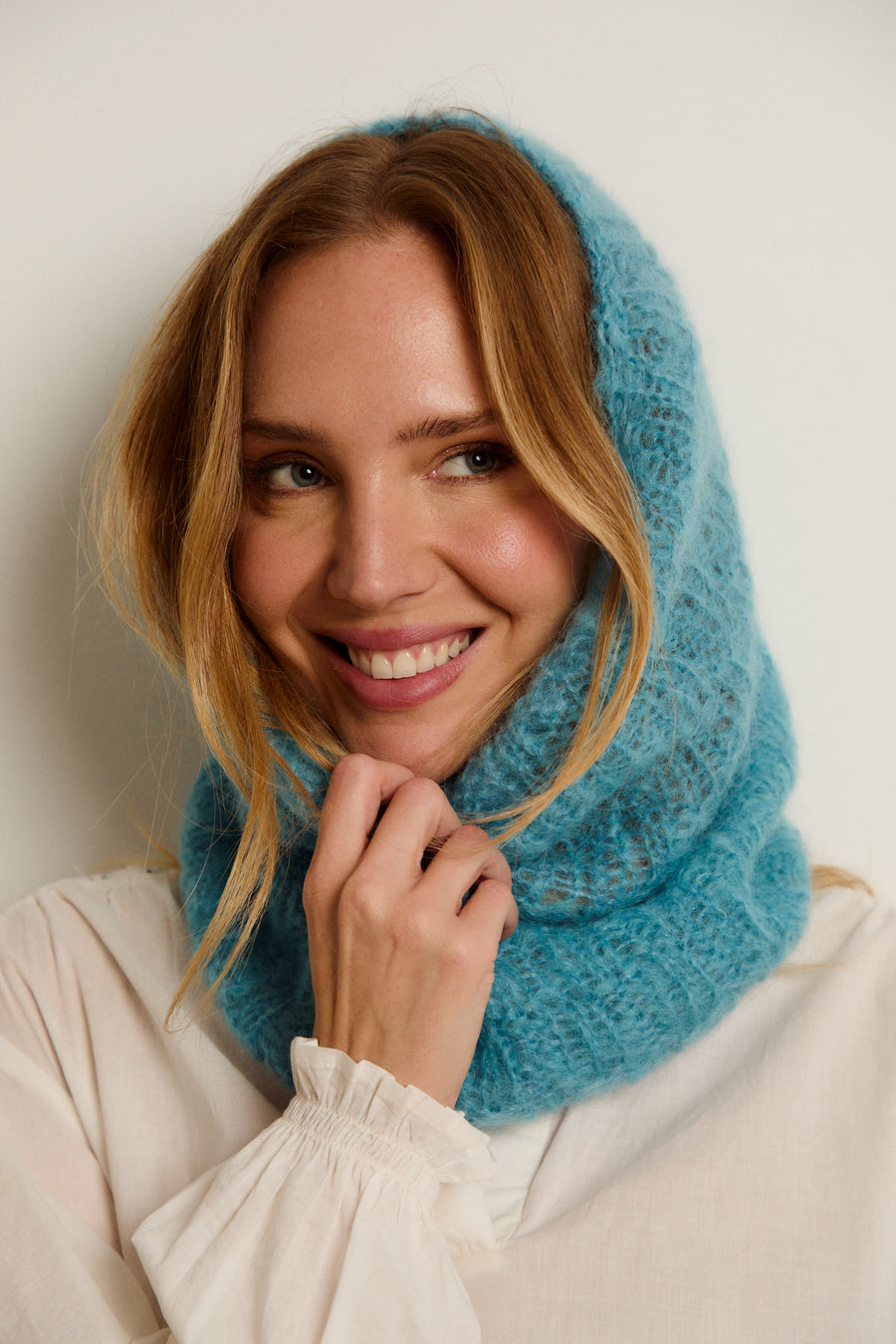 CUELLO MOHAIR CELESTE