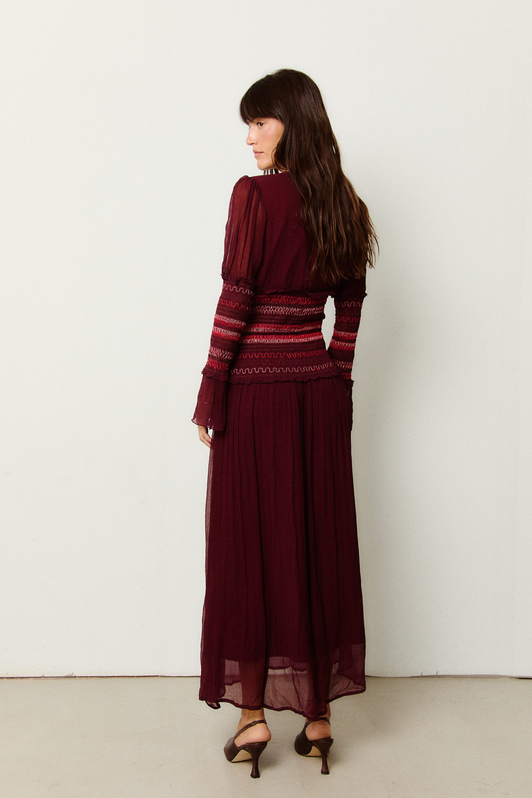 VESTIDO NIDO VINO